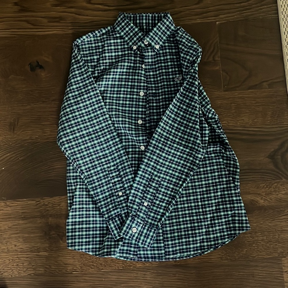 Flannel vineyard vines button down shirt - NEW